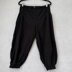 Soyaconcept Pants Womens XL Black 100% Cotton Smocked Waist Jogger Cropped